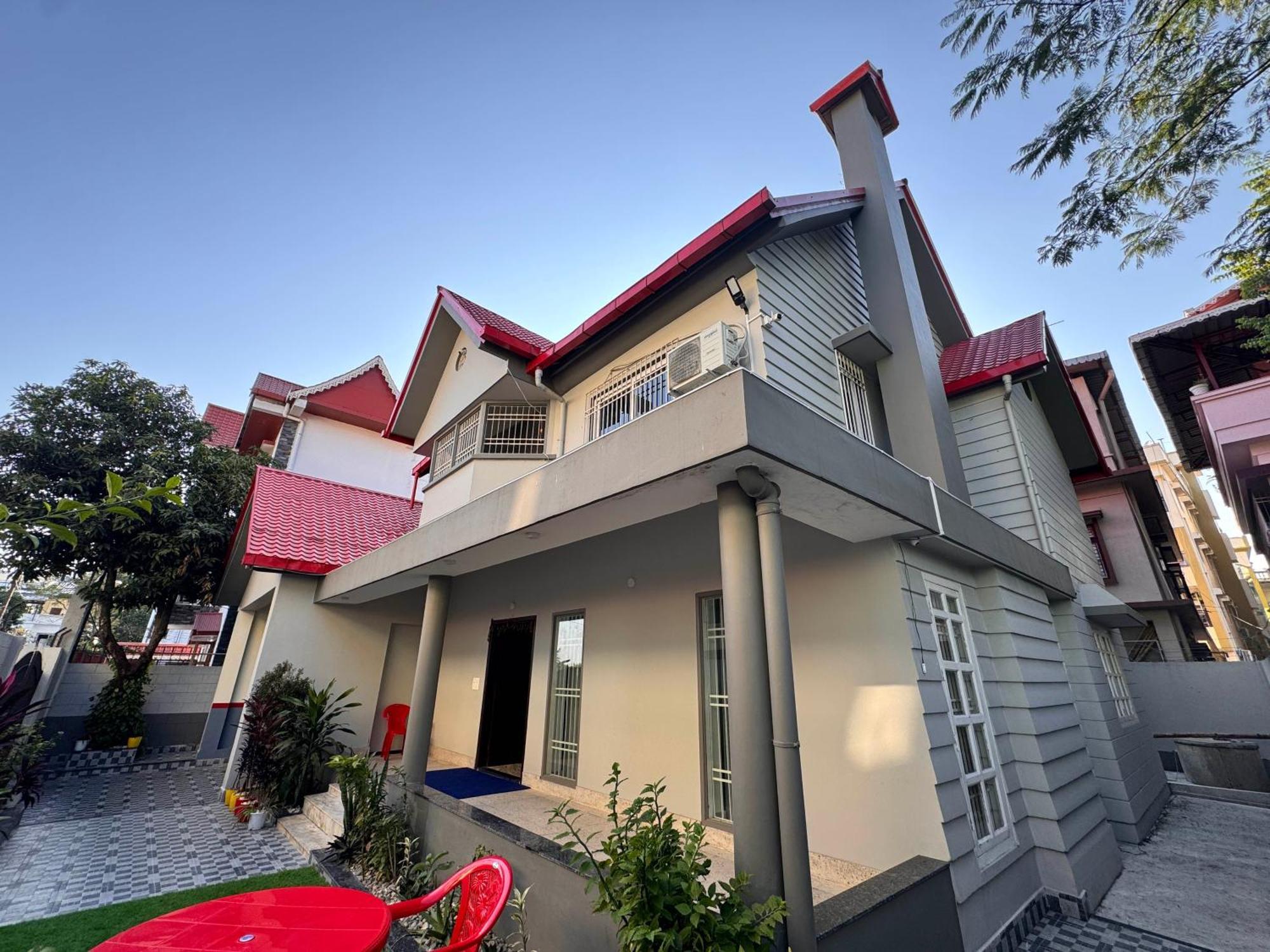 Ariana Homestay Siliguri Exterior foto